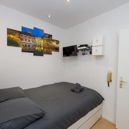 La Petite Escale - Gare De - Petite France - Commerces A Proximite